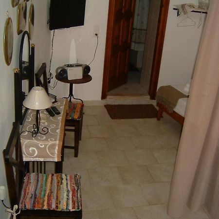 האלקי Yiayia'S Home מראה חיצוני תמונה