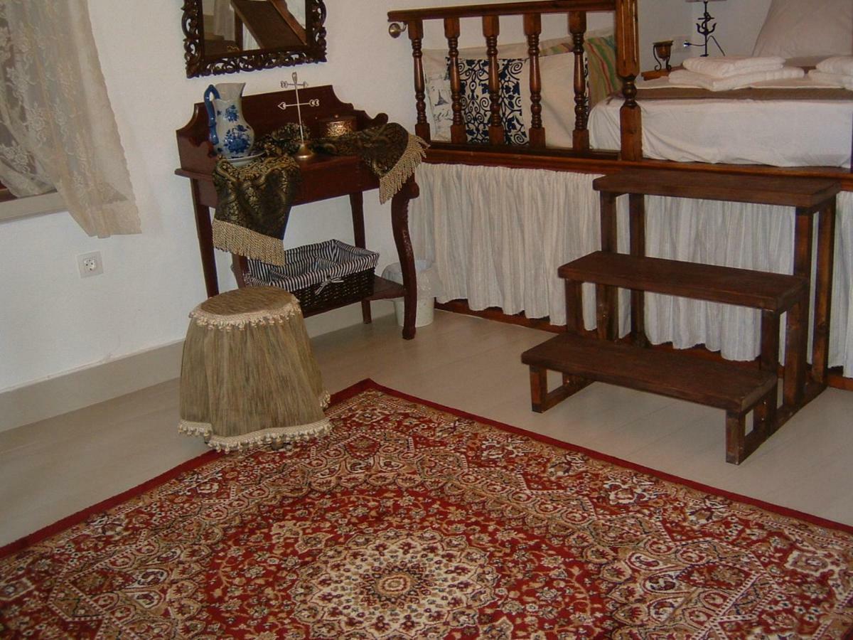 האלקי Yiayia'S Home מראה חיצוני תמונה